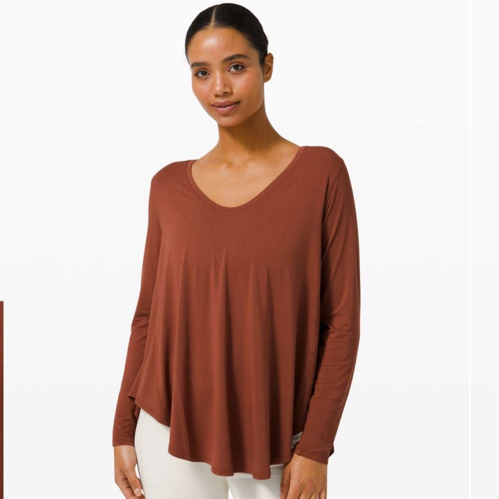 NWT Lululemon Athletica Up for Down time size 8